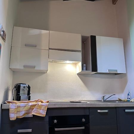 Garibaldi 4 Loft Apartment เบรเชีย ภายนอก รูปภาพ