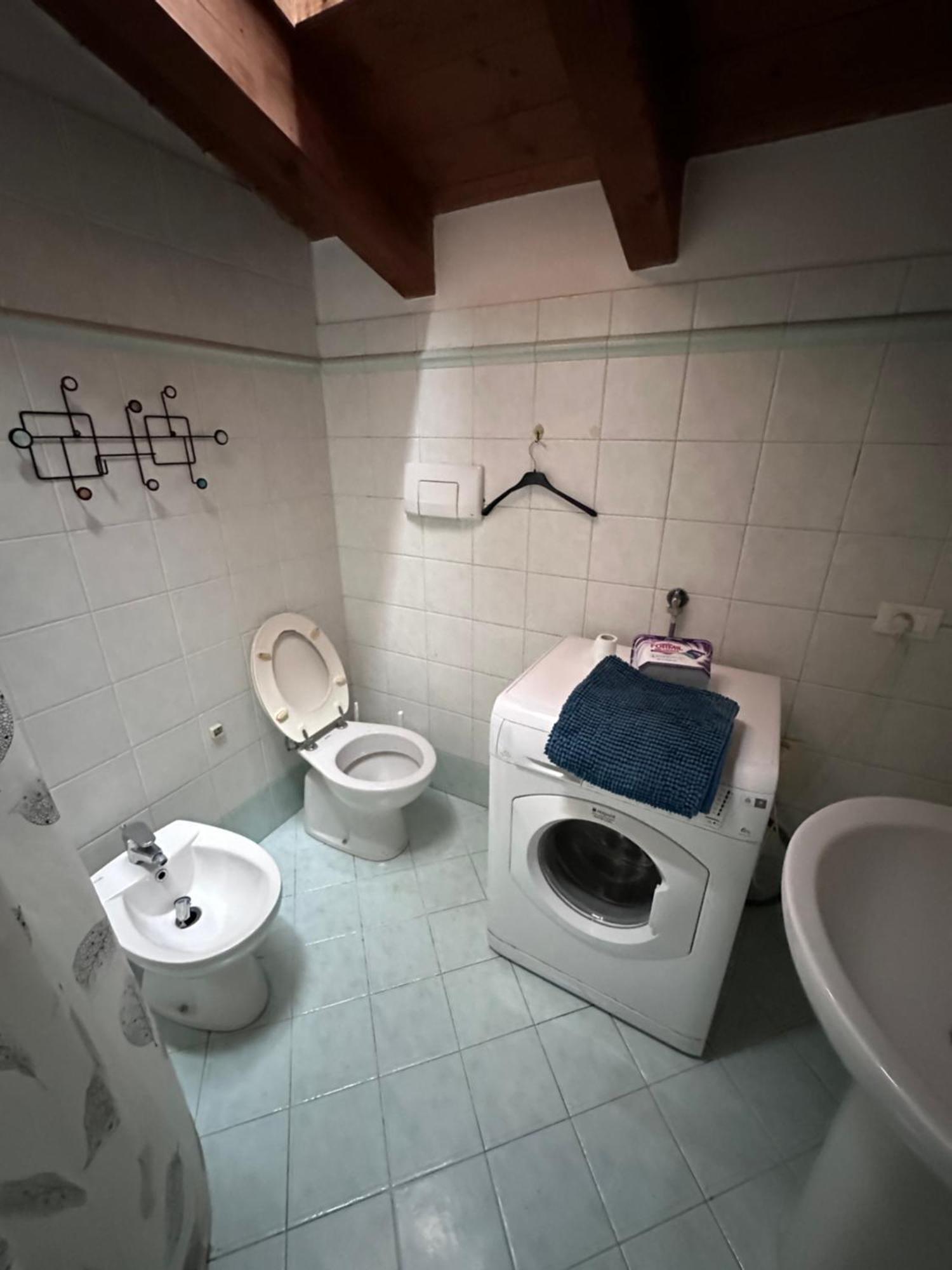 Garibaldi 4 Loft Apartment เบรเชีย ภายนอก รูปภาพ